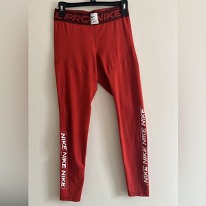 Nike Pro Orange High-Waist Leggings